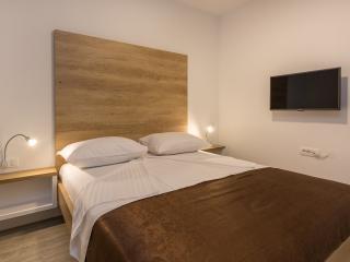 טרוגיר Guest House Petra מראה חיצוני תמונה