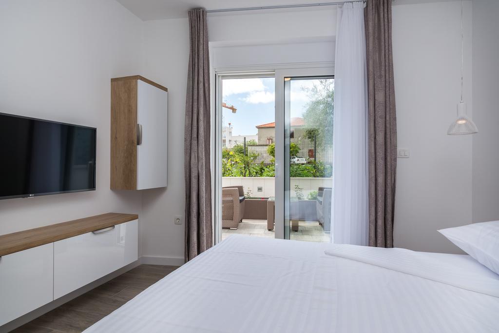 טרוגיר Guest House Petra מראה חיצוני תמונה
