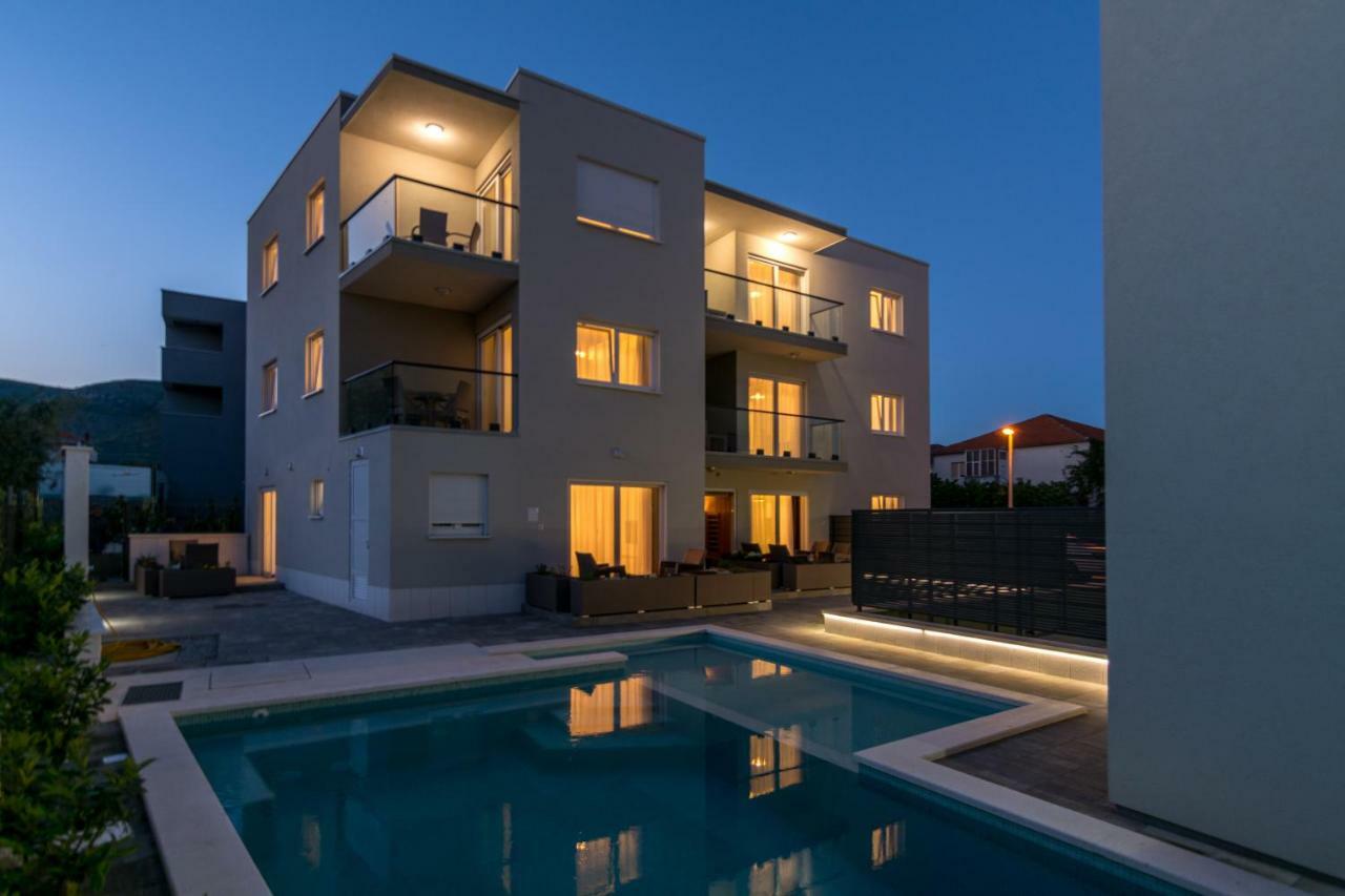 טרוגיר Guest House Petra מראה חיצוני תמונה